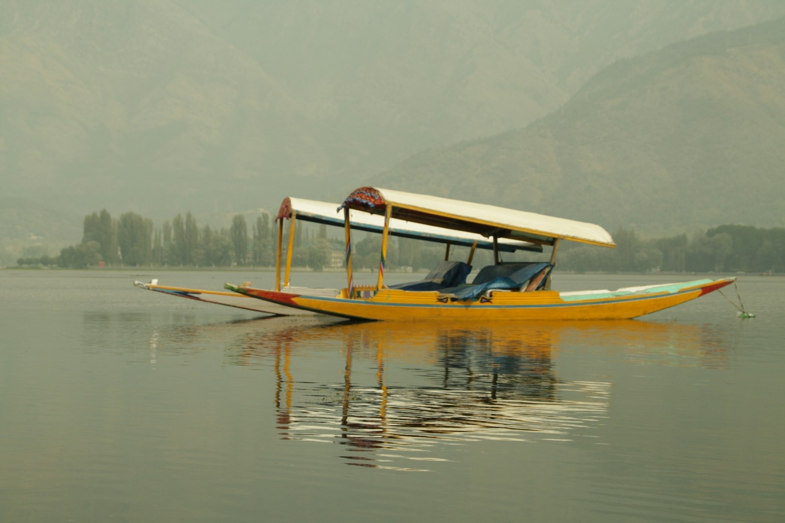 Kashmir Paradise holiday idea